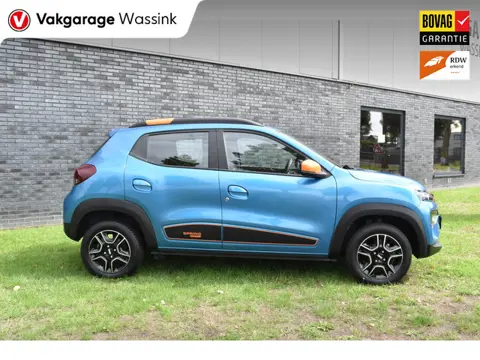 Dacia Spring Essential 27 kWh SOH 94% vol electrisch navigatie pdc Leer