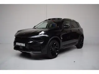 Lynk & Co 01 1.5 PHEV BLACK-EDITION / VIRTUAL / 360 CAMERA / INFINITY GELUID / PANORAMADAK / ADAPT.C