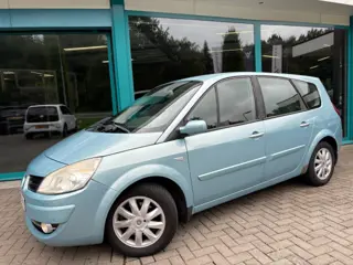 RENAULT GRAND SCENIC 2.0-16V Automaat Navi, Cruise, TrHaak