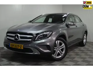 Mercedes-Benz GLA-klasse 180 Ambition / Trekhaak / Led / PDC / Navi / Cruise / NL auto