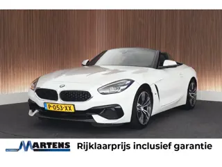 BMW Z4 Roadster sDrive20i 197pk High Executive Stoelverwarming Leder LED Navigatie