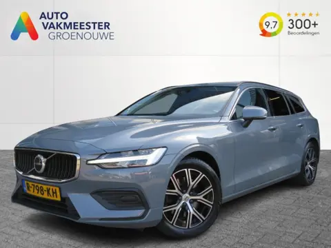 VOLVO V60 2.0 B3 CORE / Trekhaak 1800kg / Camera / Stoel&stuurverw. / BOVAG garantie