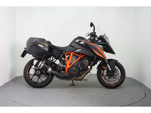 KTM 1290 SUPER DUKE GT (bj 2018)