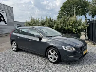 Volvo V60 2.0 D2 Kinetic Navi|PDC|Cruis|Media Grijs