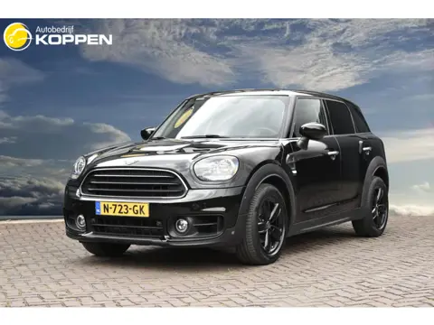 MINI Countryman 1.5 One Black Edition Automaat