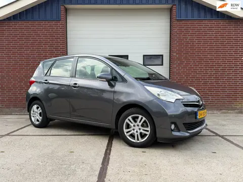 Toyota Verso-S 1.3 VVT-i Aspiration 1e Eig Achter.camera