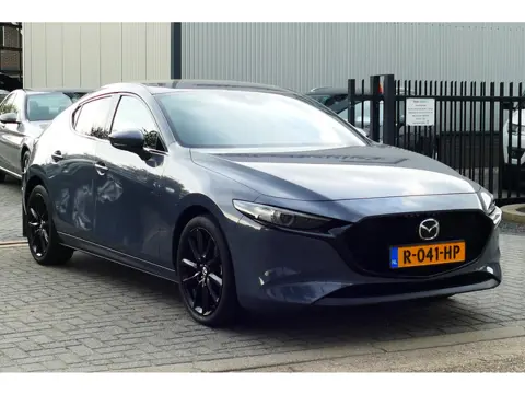 Mazda 3 2.0 e-SkyActiv-X M Hybrid 186 Luxury. 360 Camera, Stoel&StuurVerw, Full Led, 18"LMV, Haak 13
