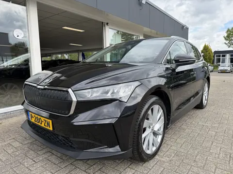 Škoda Enyaq iV 60 Loft SOH 93.9% Trekhaak Adapt.Cruise Stoelverwarming