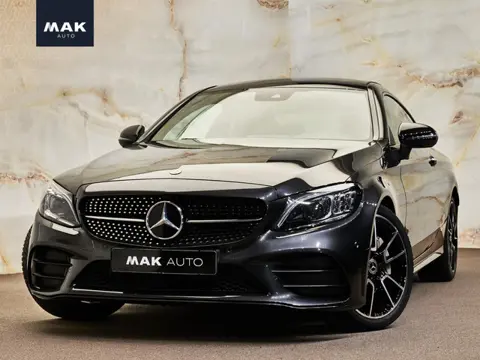 Mercedes-Benz C-klasse Coupé 300 AMG Line , NL-auto, pano, Burmester, 360 camera, memory, keyless
