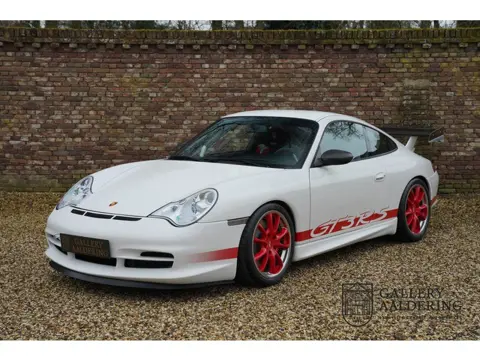 Porsche 911 996 GT3 RS Mint condition and original factory-specified, Less than 40000 documented kil