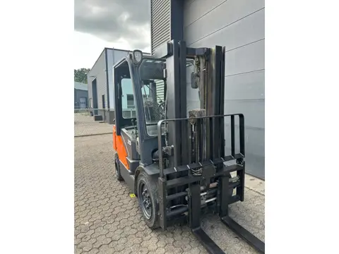 Doosan D25S-7 2,5 ton diesel heftruck