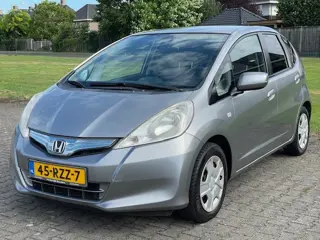 HONDA JAZZ Hybrid Automaat/ ECC/ Weinig km's/ Zuinig
