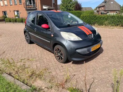 Peugeot 107 1.0-12V XS-AIRCO ijskoud- sportvelgen sportief-CARPLAY groot touchscreen