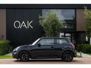 MINI 3-deurs 1.5 Cooper Aut. | JCW-Trim | Navigatie | Panorama | Lounge Leder | Head-Up | ACC | Came