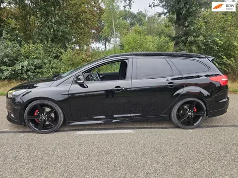Ford Focus Wagon 2.0 ST