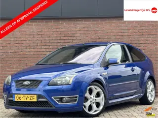 Ford Focus 2.5-20V ST | NL-AUTO! | LEDER! | NAVI! | CLIMA!