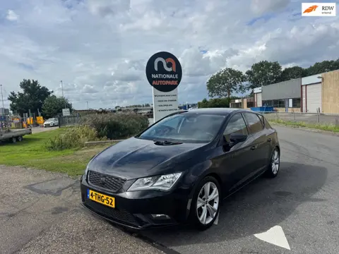 Seat Leon 2014 * 1.2 TSI Style * APK * NEW RIEM
