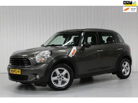 Mini Countryman 1.6 One Pepper