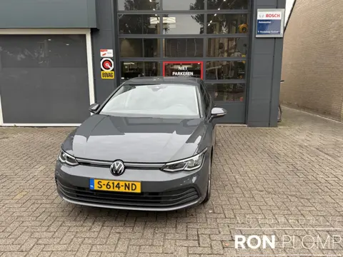 Volkswagen Golf 1.0 TSI Life / Airco clima/ Navigatie/ Cruise/ Apple carplay/ PDC/ LED/ LMV/ Digitaa