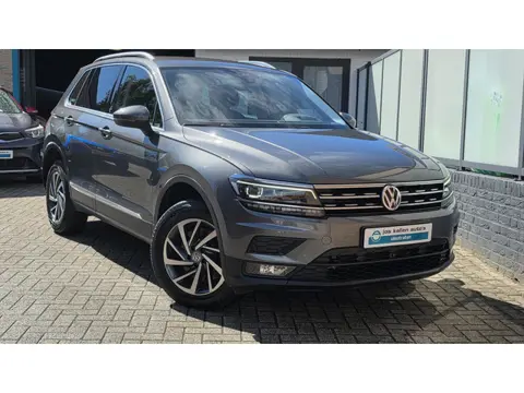 Volkswagen Tiguan 2.0 TSI 4Motion Highline Navi, 180pk Cam 360, EL Klep, Dodehoek, EL Trekhaak, Wint