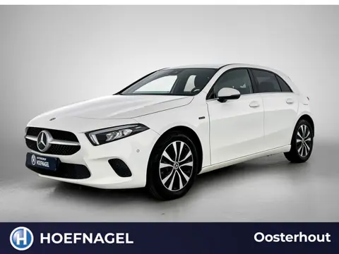 Mercedes-Benz A-klasse 250 e Premium | Automaat | Cruise control | Stoelverwarming | Navigatie | Cam