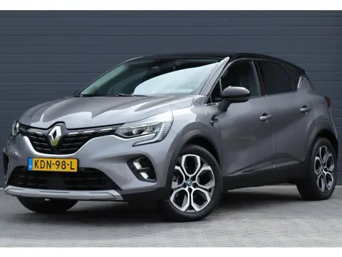 Renault CAPTUR 1.6 E-Tech Plug-in Hybrid / Carplay / Camera