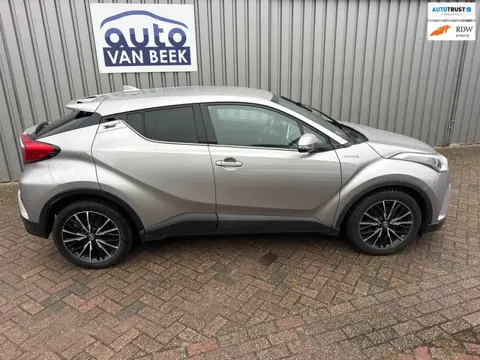 Toyota C-HR 1.8 Hybrid Black Edition