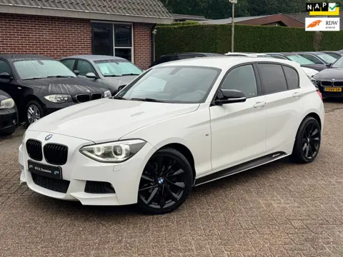 BMW 1-serie 114i EDE Executive M Sport|Nieuwe Ketting + Klepseals|Navigatie|Xenon|Cruise control|Cli