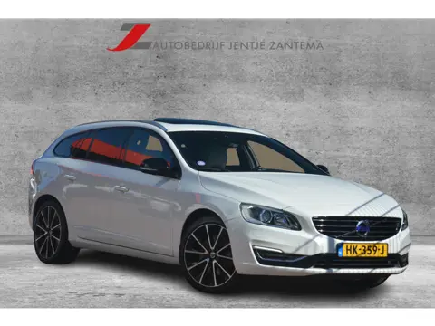 Volvo V60 2.4 D5 Twin Engine R-Design | Airco | Navigatie | Camera | Harman-kardon | NL auto!! | Ned