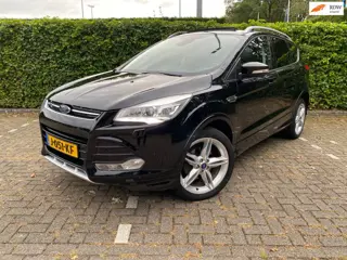 Ford Kuga 1.5 Titanium Styling Pack NW DB|Pano|Camera |Valet Parking