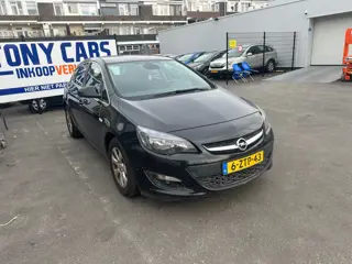 Opel Astra 1.4 Business +