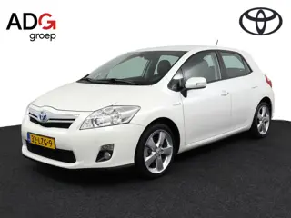 Toyota Auris 1.8 Full Hybrid Executive | Half leder | Navigatie | parkeer sensoren |