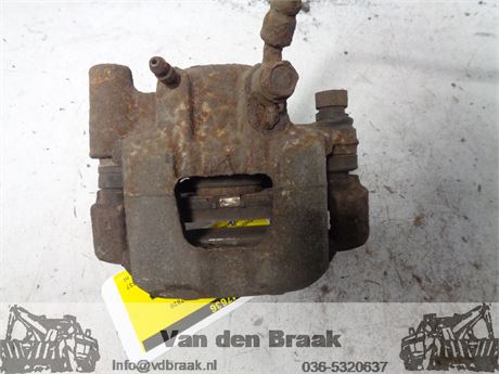 Toyota Prius 1.5 16V 2003-2009 Remklauw rechts achter