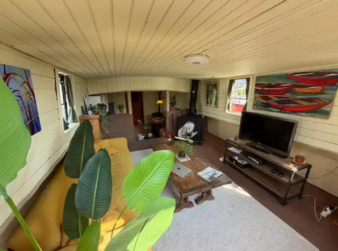 Woning aan de Silodam te Amsterdam