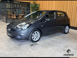 Opel Corsa 1.4 Favourite Airco. Cruise. Trekhaak. 78000 km met NAP
