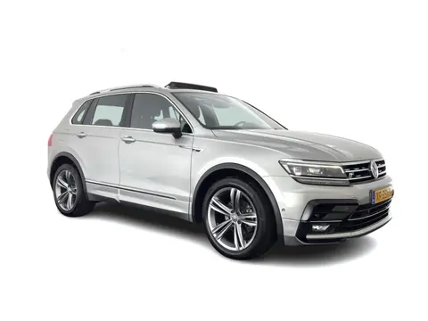 Volkswagen Tiguan 1.5 TSI ACT R-Line Highline Business Aut. *PANO | ADAPTIVE-CRUISE | FULL-LED | HEA