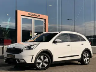 Kia Niro 1.6 GDi Hybrid ComfortLine | ACC | Stoel/Stuurverwarming | Achteruitrijcamera | Afn. Trekha