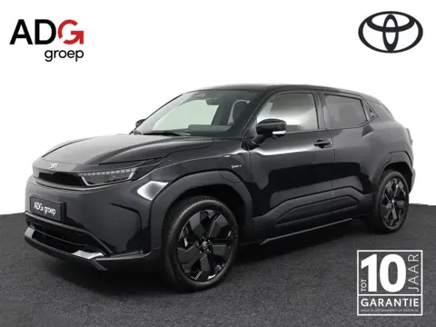 Toyota Urban Cruiser Dynamic 61 kWh Uit voorraad leverbaar | Stoel/Stuurverwarming | Dodehoekdetecti