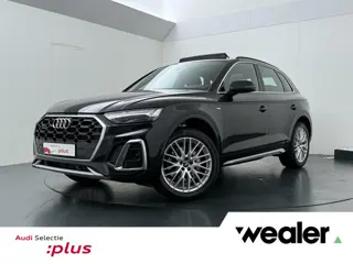 Audi Q5 55 TFSI e S edition Competition | 367 PK | Trekhaak | Panoramadak | Matrix LED koplampen | H