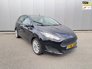 Ford Fiesta 1.6 TDCi Lease Style AIRCO NAVI
