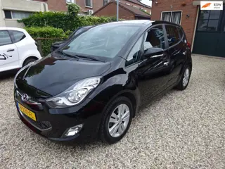 Hyundai Ix20 1.6i i-Catcher Automaat, Climate controle, Navigatie, Achteruitrijcamera, Lichtmetalen 