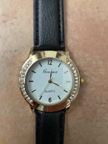 69 horloges + accessoires