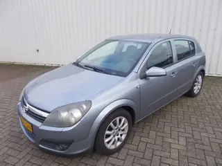 Opel Astra 1.6 Edition LPG G3 ( GEEN APK / ZO MEE!! )