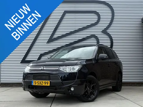 Mitsubishi Outlander 2.0 PHEV instyle+ 2e Eigenaar|Navi|Schuifdak|Clima|Cruise|Trekhaak|Leder|N.A.P|