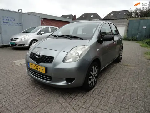Toyota Yaris 1.0 VVTi + (KM 210969 AIRCO 5DRS)