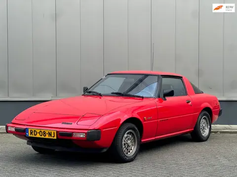 Mazda RX-7 SA22C