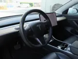 Foto 27 van Tesla Model 3 Standard RWD Plus 60 kWh | Trekhaak | 360 Camera | Panoramadak
