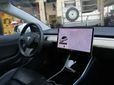 Foto 29 van Tesla Model 3 Standard RWD Plus 60 kWh | Trekhaak | 360 Camera | Panoramadak