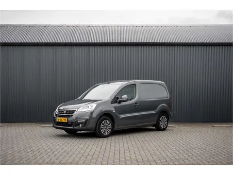 Peugeot Partner | 3-Zits | Cruise | Navi | Airco (bj 2018)