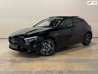 Mercedes-Benz A-klasse 250 e Business Solution AMG | FACELIFT | PANO | NIGHT | CAMERA | LED